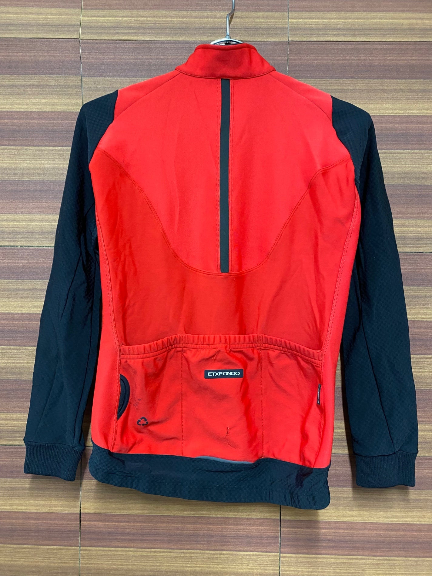 IN809 エチュオンド ETXEONDO 長袖 サイクルジャージ 黒 赤 S