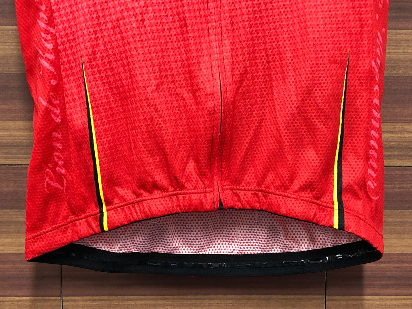 IQ843 リオンドカペルミュール Lion de KAPELMUU 半袖 サイクルジャージ 黒 赤 L