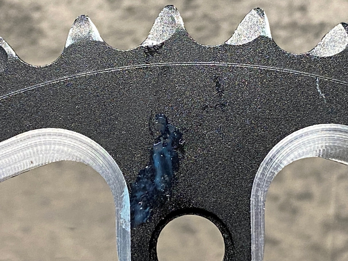 IV013 スギノ sugino チェーンリング 44T PCD110