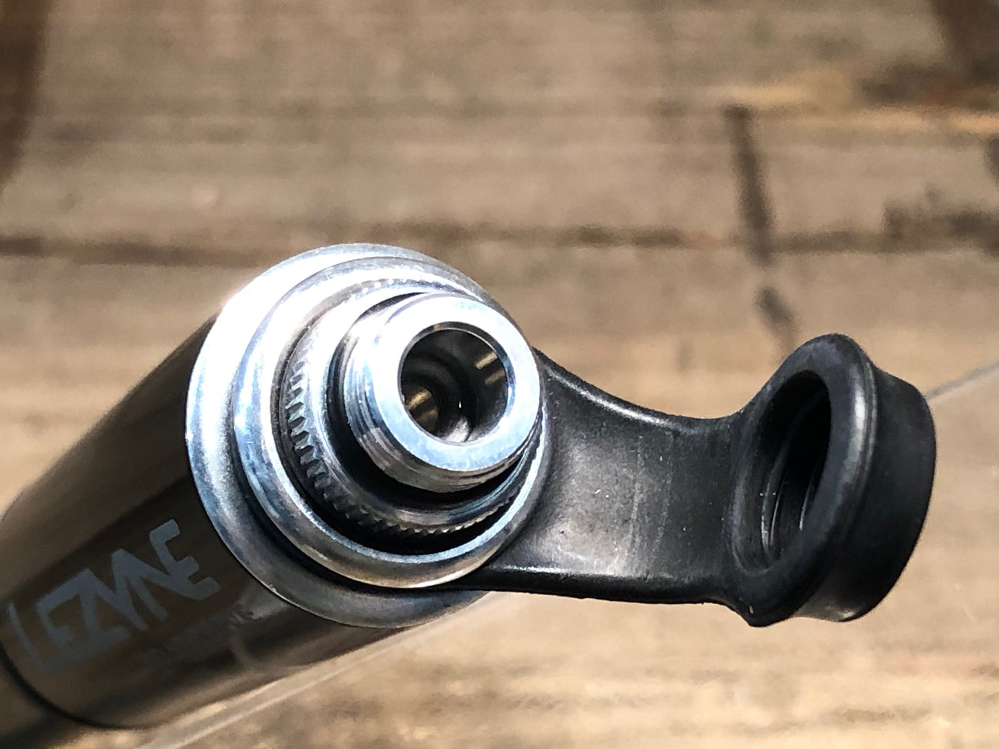 IK455 レザイン LEZYNE ABS FLEX HOSE 簡易ポンプ 黒