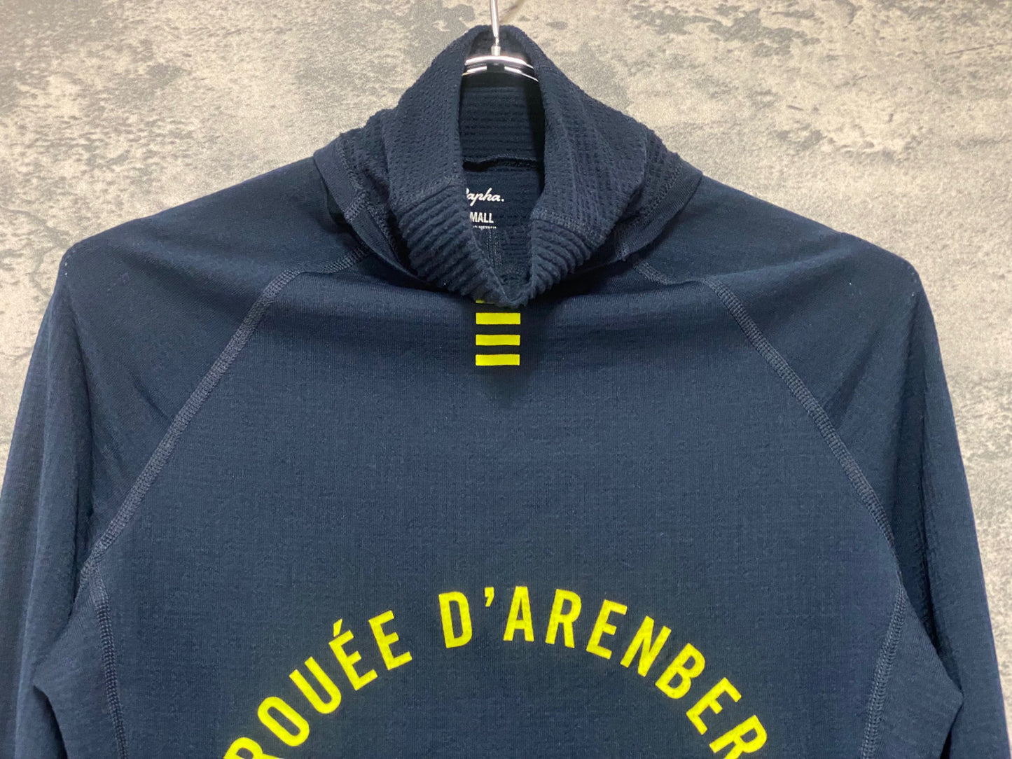 IV528 ラファ Rapha PRO TEAM THERMAL BASE LAYER 長袖 べースレイヤー 黒 S