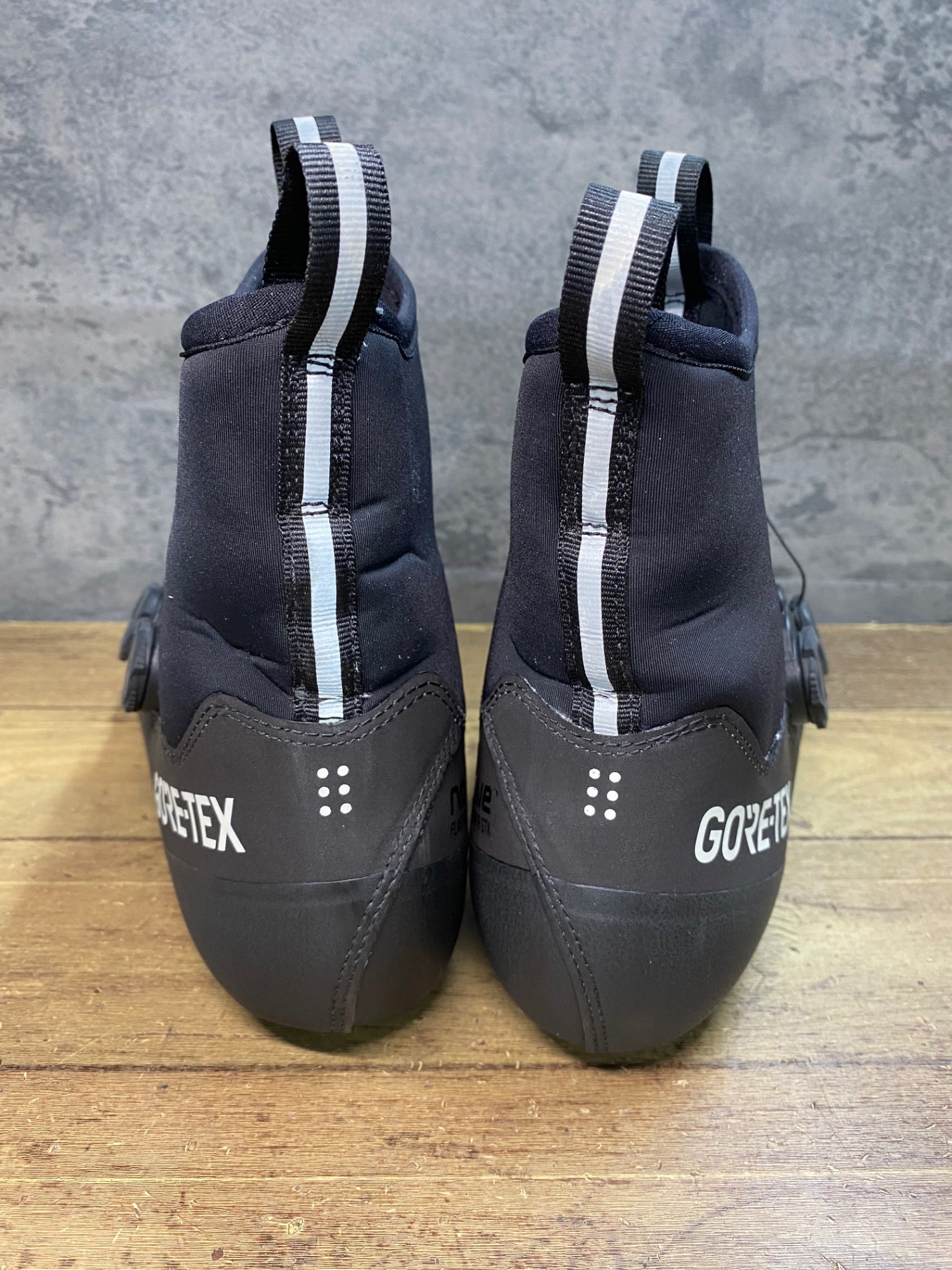 JA022 ノースウェーブ NORTHWAVE フラグシップ FLAGSHIP R GTX 冬用 ビンディングシューズ EU43 3穴 黒