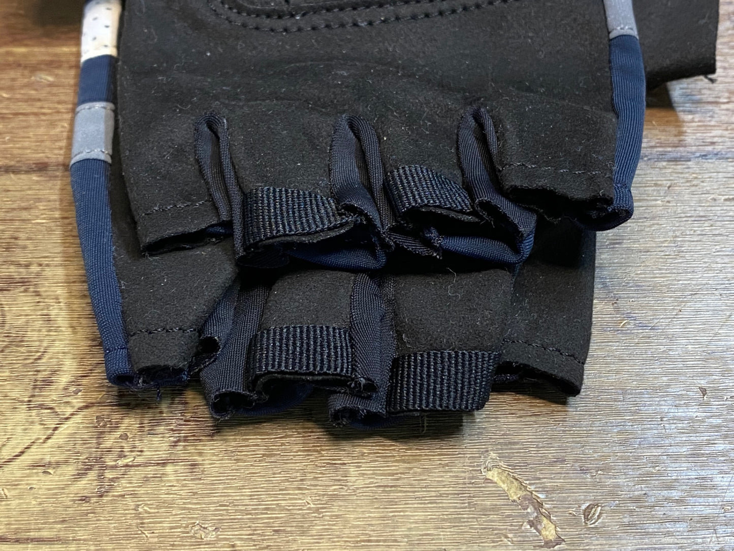 IJ083 ラファ Rapha BREVET MITTS 指切 グローブ 紺 S