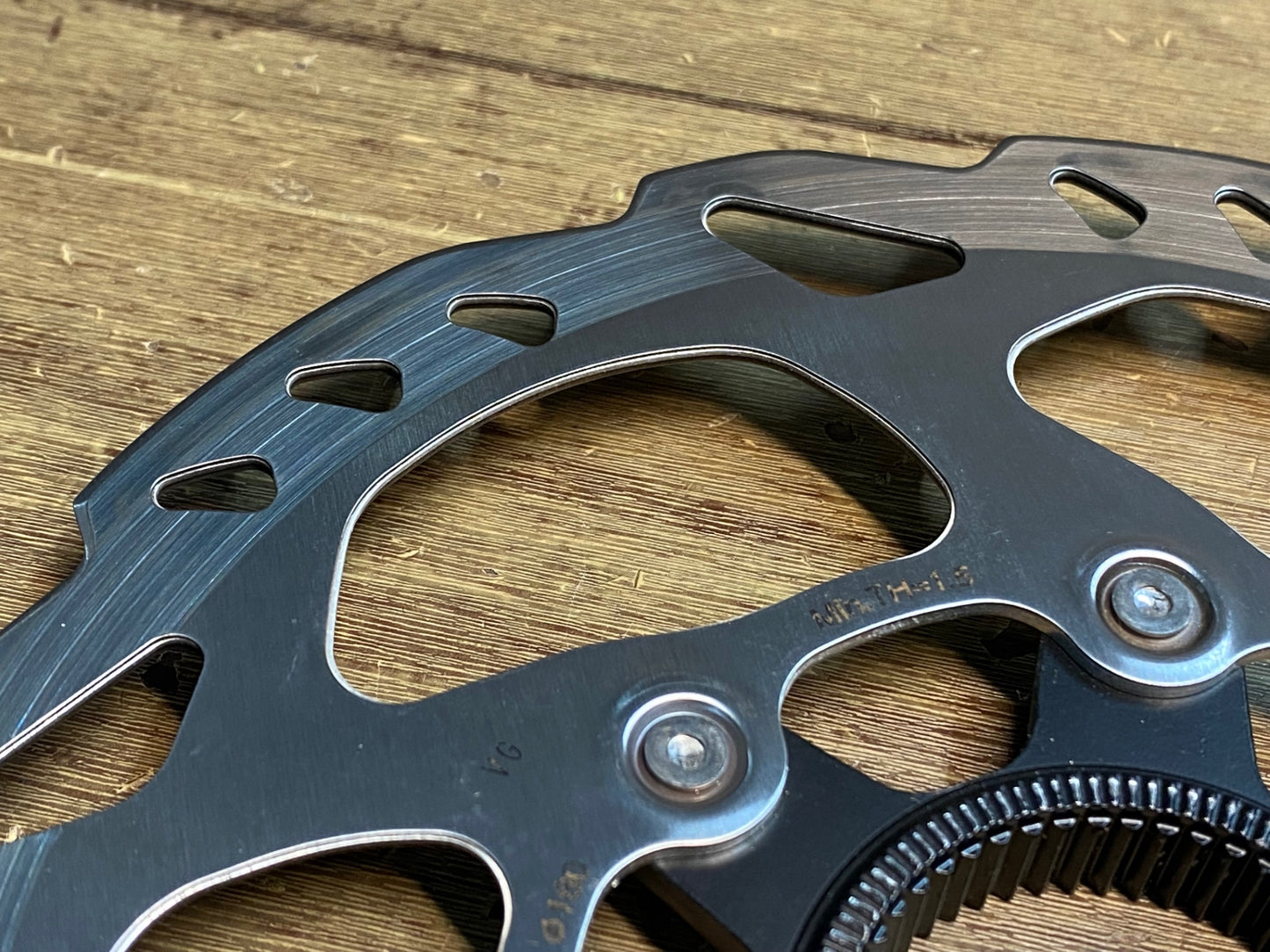 IZ037 シマノ SHIMANO SM-RT70-S ディスクブレーキローター 2枚セット