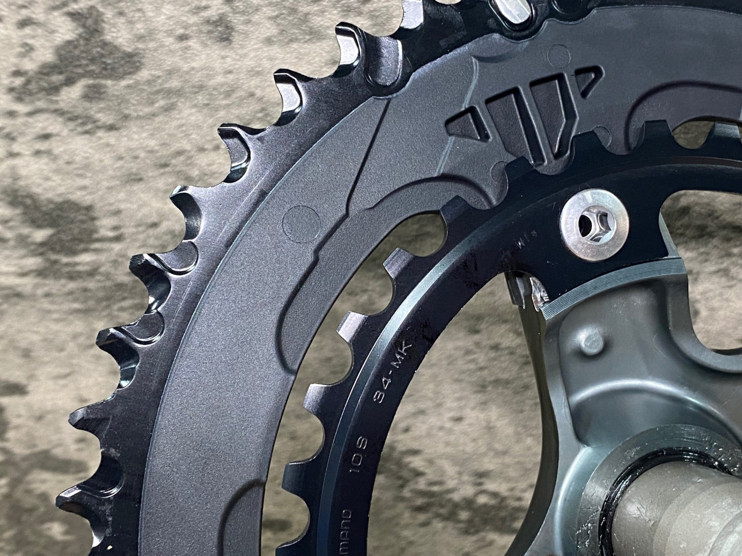 IX893 シマノ SHIMANO ティアグラ Tiagra FC-4700 クランクセット 50/34T 165mm 未使用