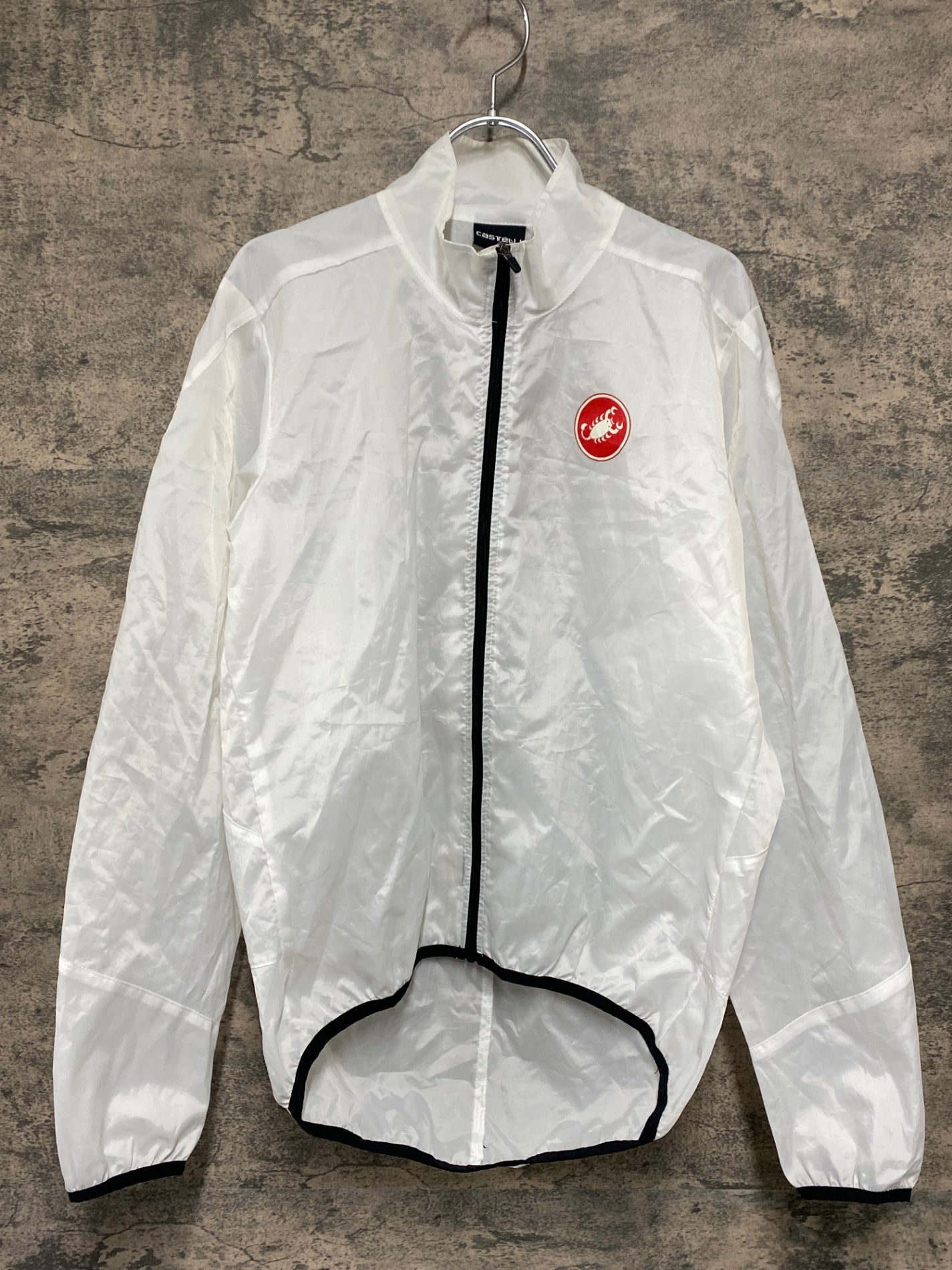 IW392 カステリ CASTELLI 長袖 ウィンドブレイカー 白 L