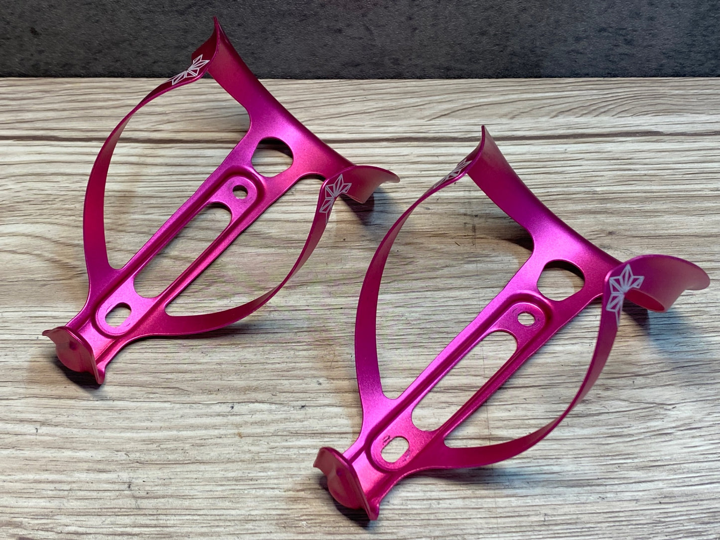 IT418 スパカズ SPAKAZ フライケージ アノ Fly Cage Ano ボトルケージ ピンク 2個セット