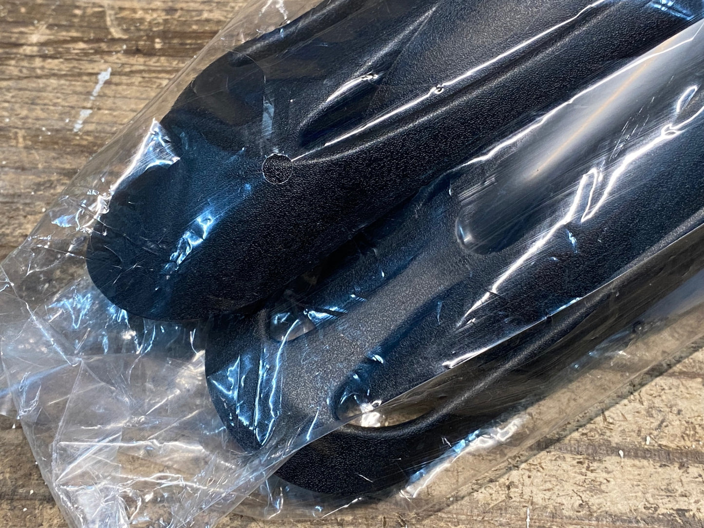 IV992 フリンガー FLINGER フェンダー 黒