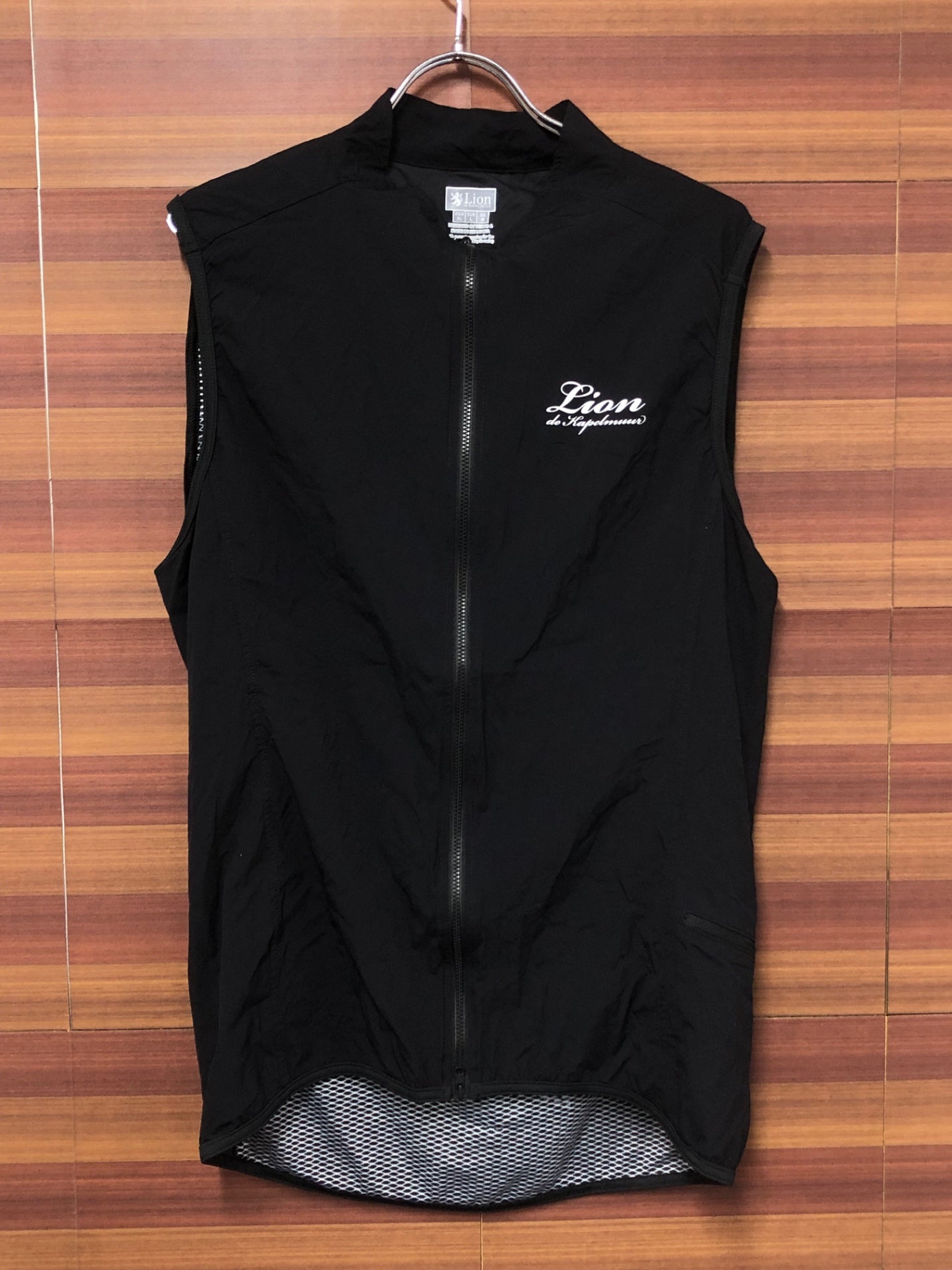 HZ155 リオンドカペルミュール Lion de KAPELMUUR サイクルベスト ジレ 黒 ASIA XL
