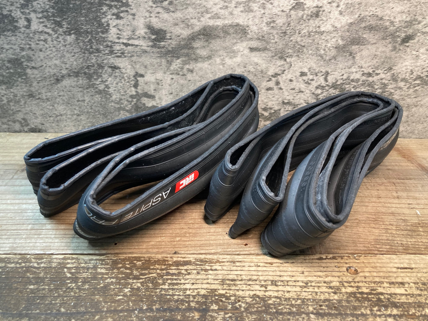 JD183 IRC ASPITE PRO RBCC クリンチャータイヤ 700x25C セット