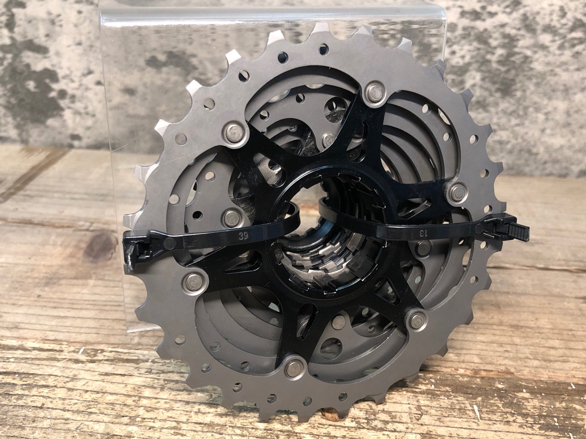 IZ606 シマノ SHIMANO デュラエース DURA-ACE CS-9000