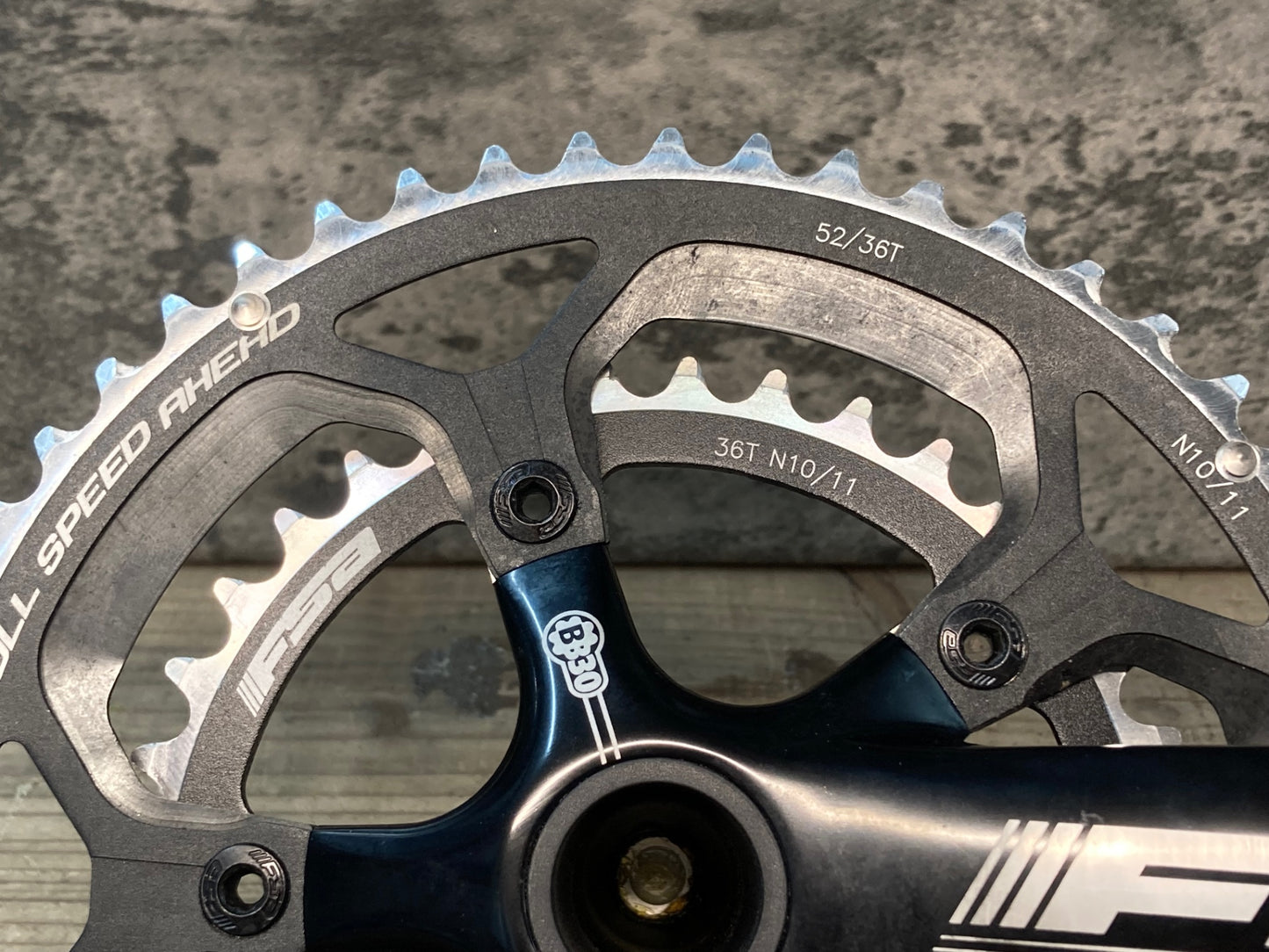 IS312 FSA ゴッサマー GOSSAMER クランクセット BB30 52/36T 165mm