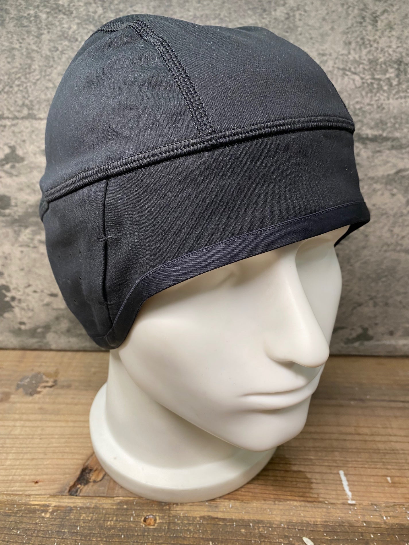 IQ532 アークテリクス ARC'TERYX キャップ 黒 L/G-XL WINDSTOPPER ※タグカット