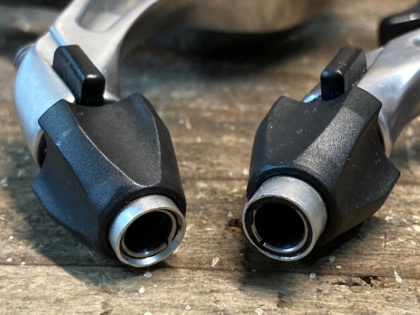 IJ749 シマノ SHIMANO デュラエース DURA-ACE BR-7800 ブレーキキャリパー 前後セット