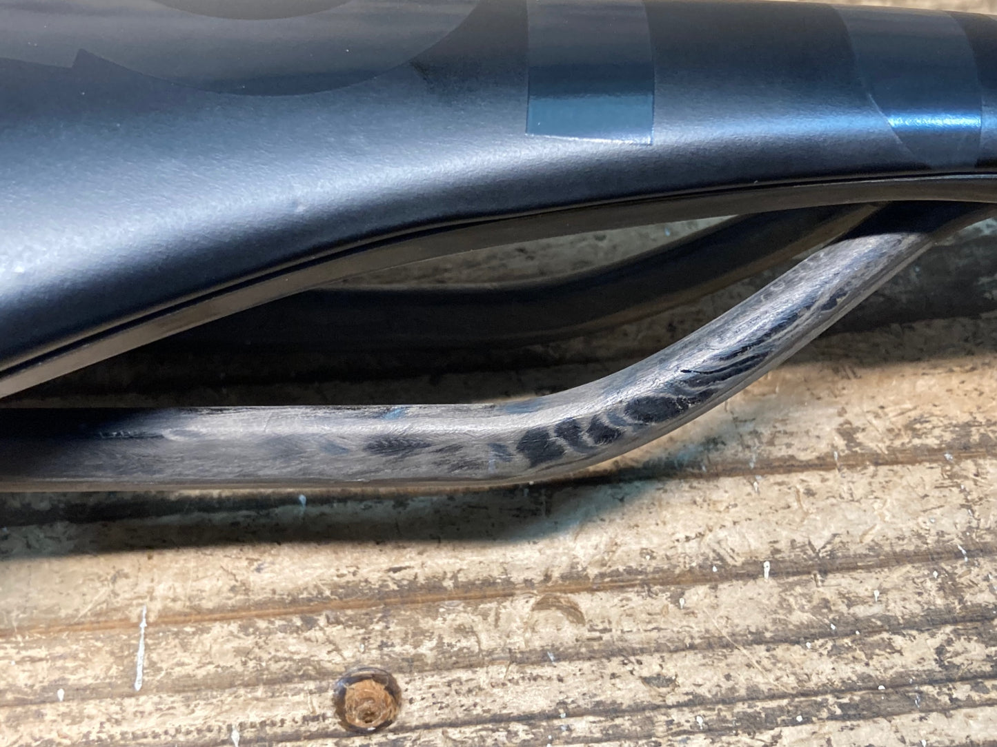 IZ277 ファブリック fabric SCOOP PRO TEAM SHALLOW サドル 黒 140mm カーボンレール