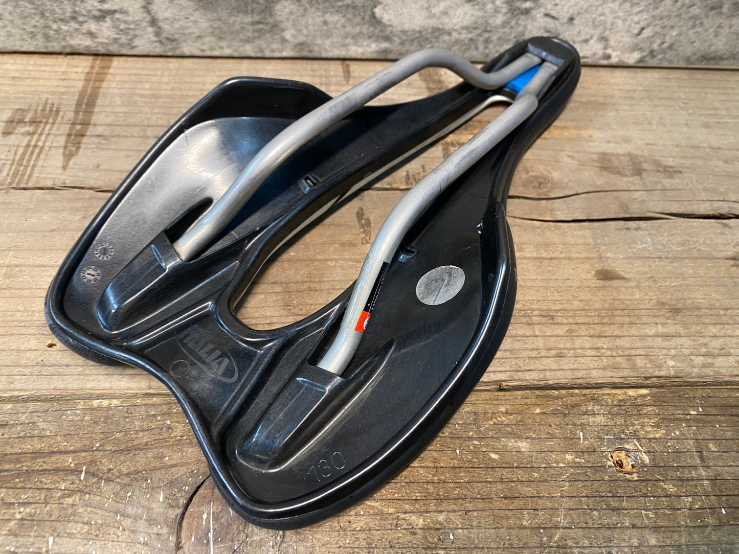 IQ976 セライタリア selle ITALIA SLR BOOST S3 ENDURANCEサドル 黒 130mm Ti316