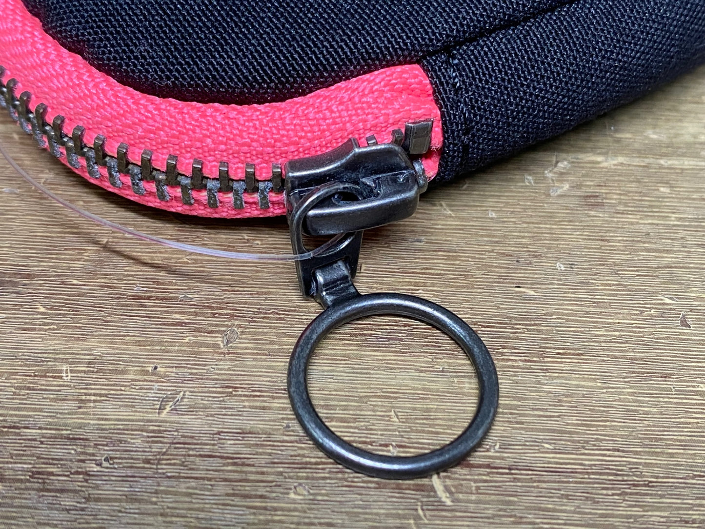 JB147 ラファ Rapha CLUBHOUSE ESSENTIALS CASE サイクルポーチ 黒 ピンク