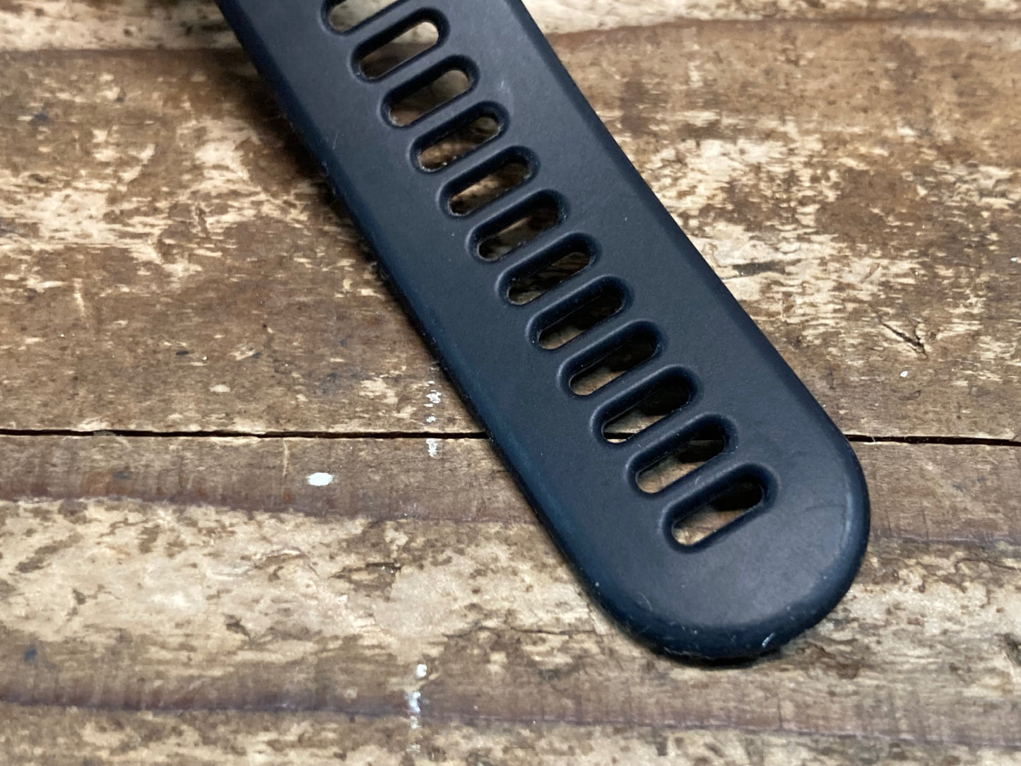 IE936 ガーミン GARMIN FORE ATHLETE 745 スマートウォッチ 動作確認済み 充電ケーブルなし