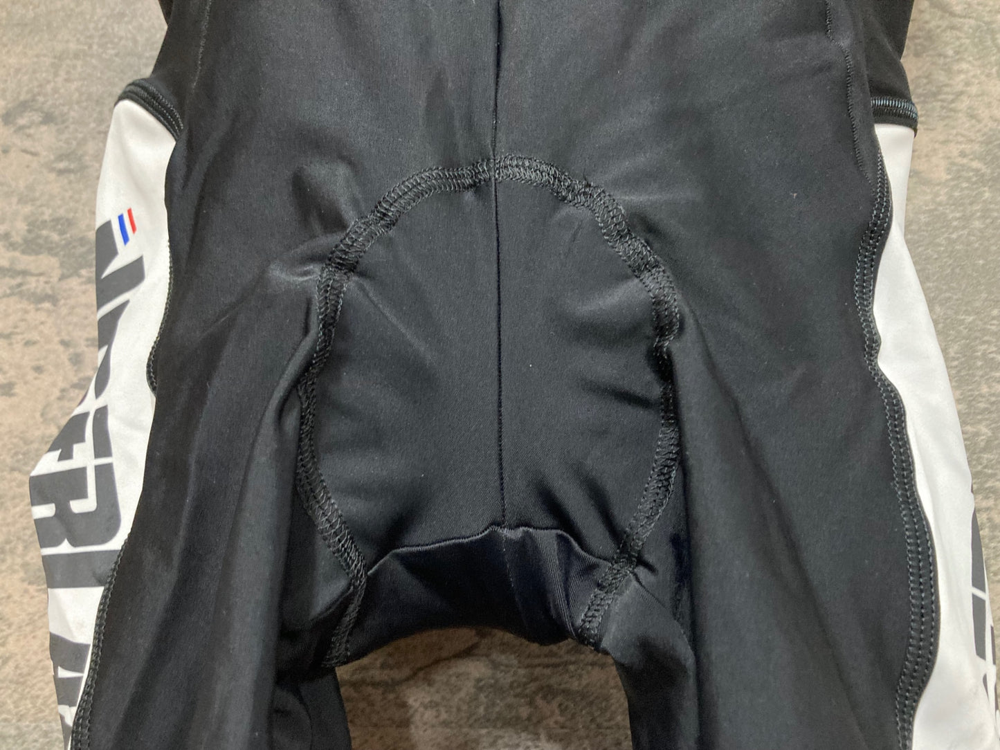 IY641 ビオレーサー BiORACER ビブショーツ 黒 M