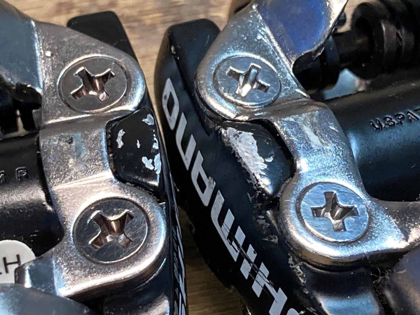 IL068 シマノ SHIMANO PD-M520 ビンディングペダル SPD