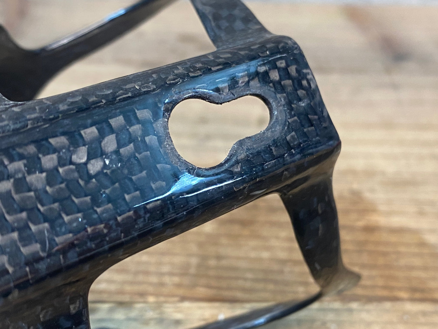 IS828 ビアンキ BIANCHI カーボンボトルケージ 黒