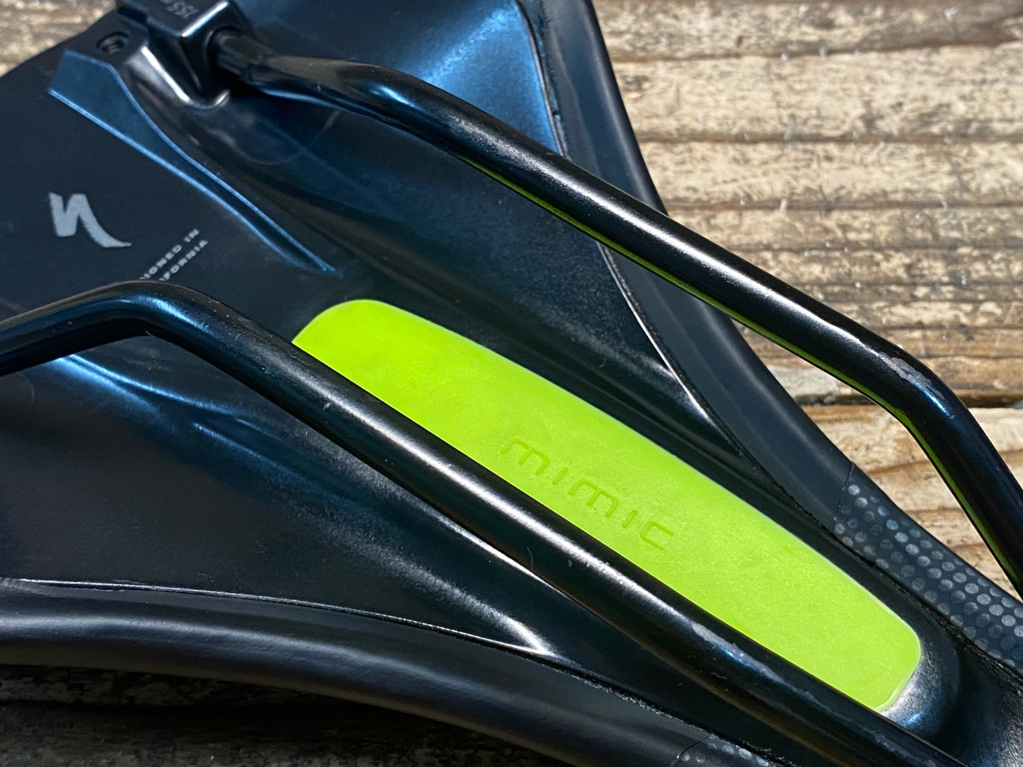 IY245 スペシャライズド SPECIALIZED PHENOM Expert Mimic サドル 黒 155mm