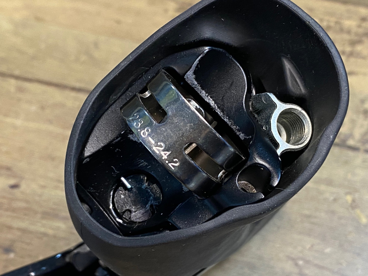 IZ158 シマノ SHIMANO ST-RS685 STIレバー 2S