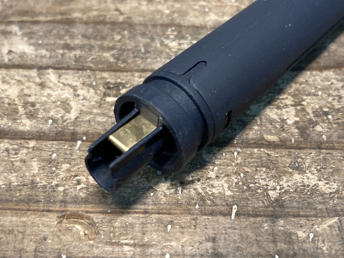 IO680 シマノ SHIMANO BT-DN110 リチウムイオン ビルドインバッテリー Di2 電動