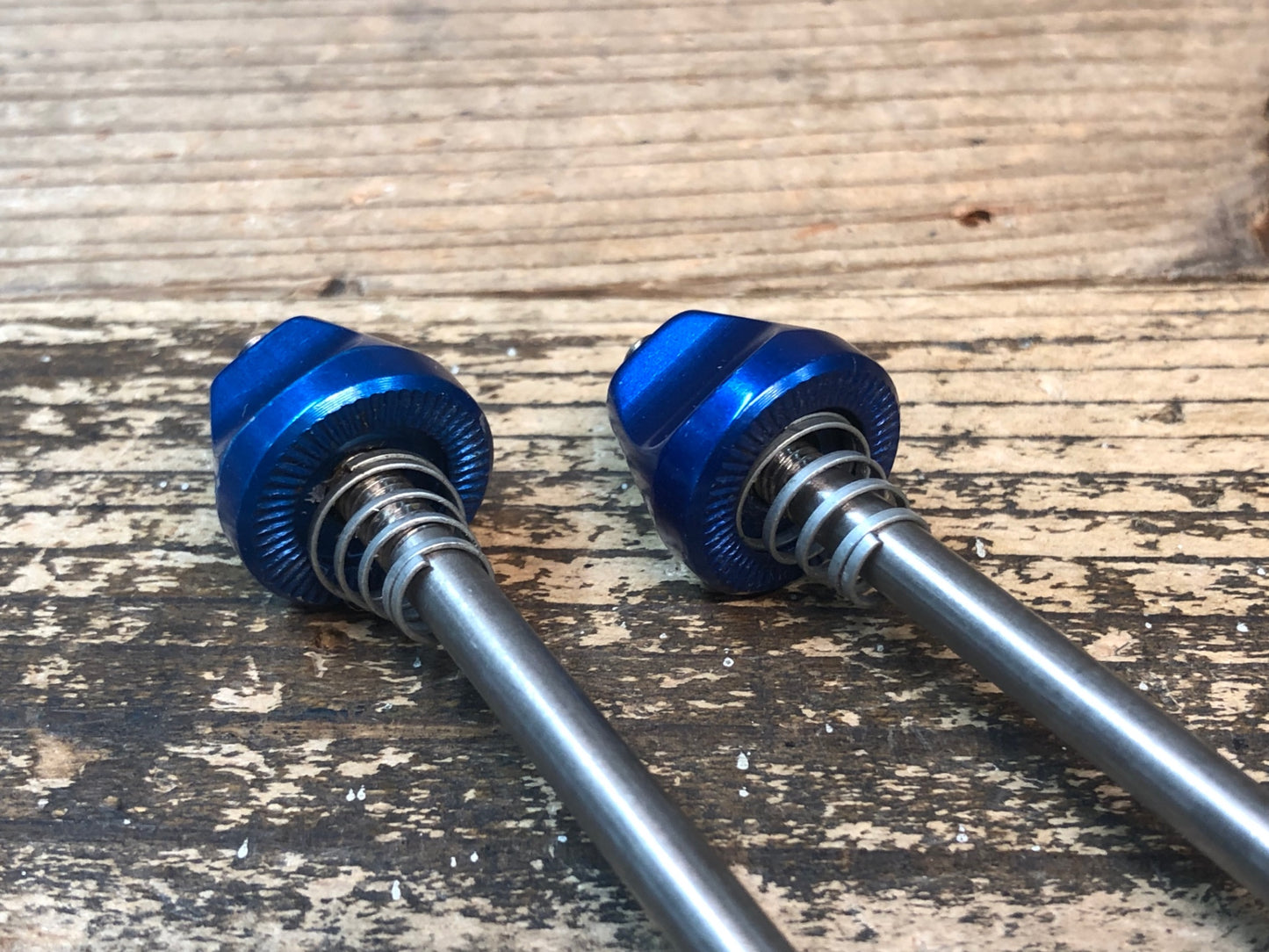 IF593 WR COMPOSITI チタン クイックリリース 前後セット 100mm 130mm 青