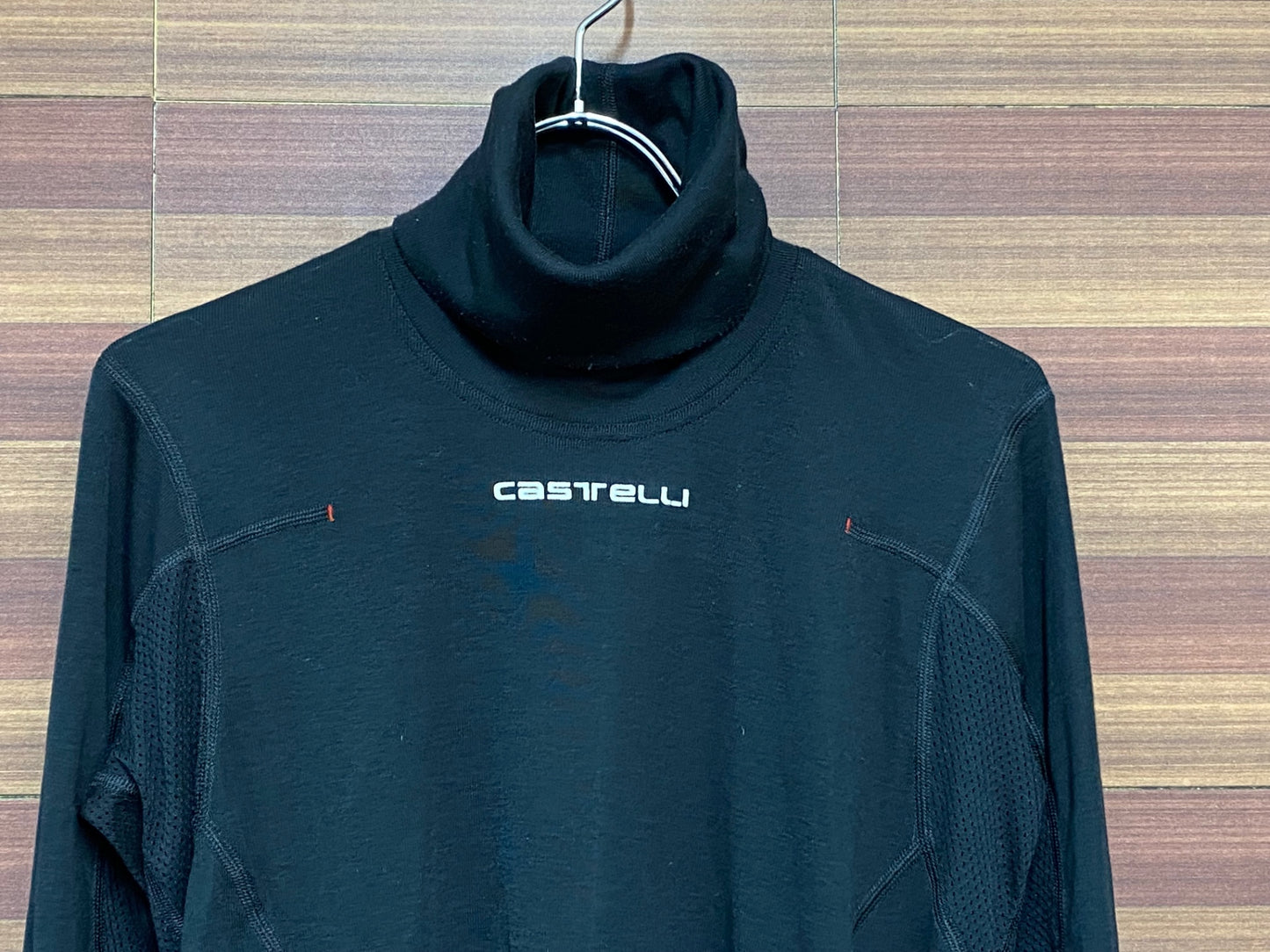 II077 カステリ CASTELLI 長袖 べースレイヤー 黒 M