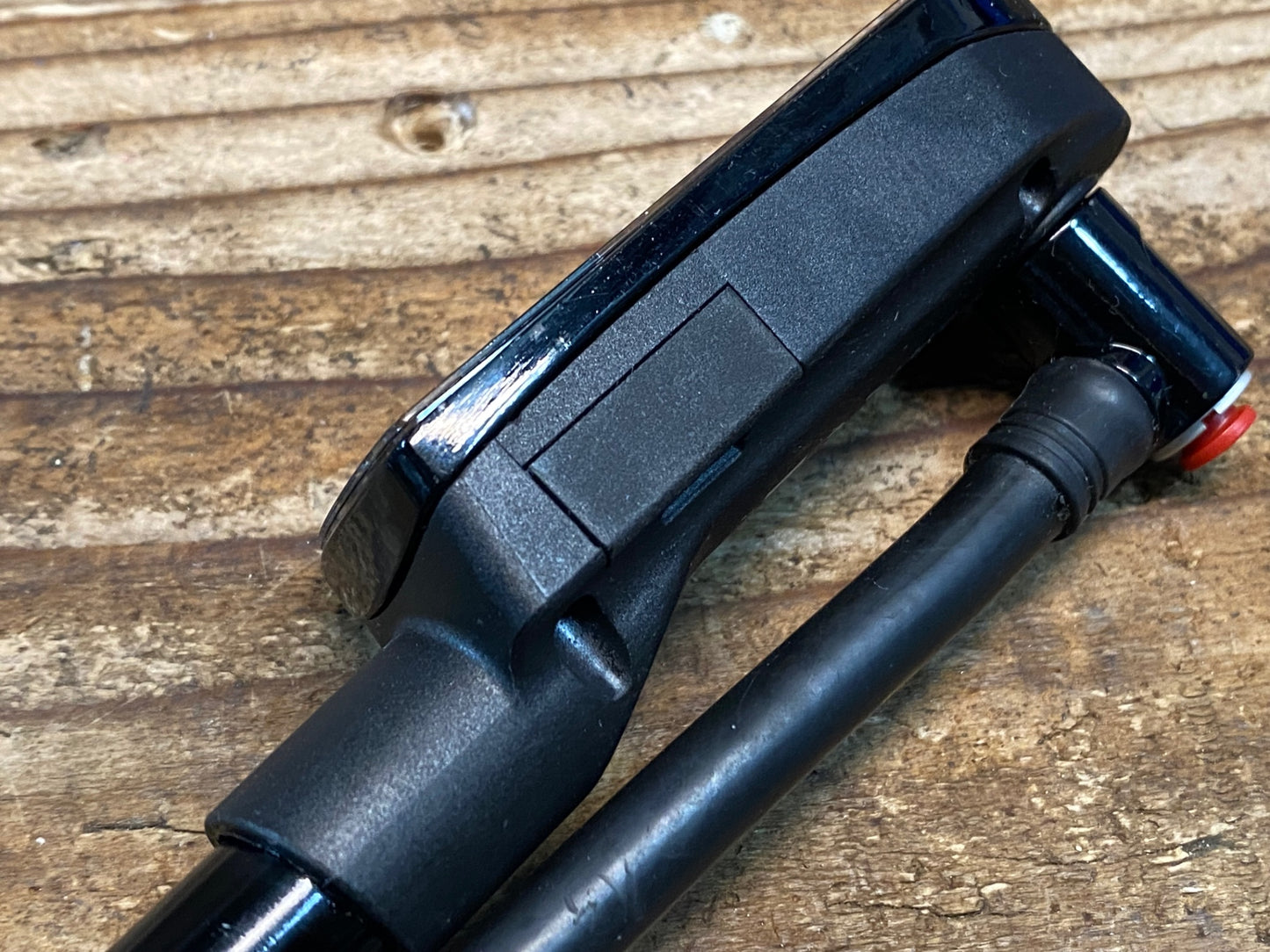 IM403 ボントレガー Bontrager Digital Shock Pump 携帯ポンプ ※起動確認済