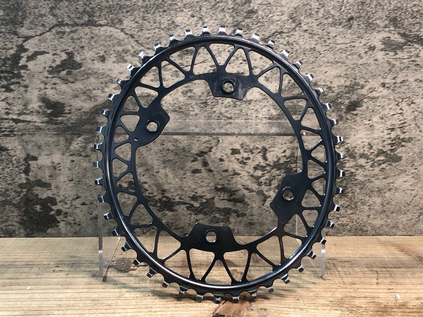 IS484 アブソリュートブラック absoluteBLACK Gravel 1x OVAL SHIMANO 4H 110BCD 46T ナローワイド チェーンリング