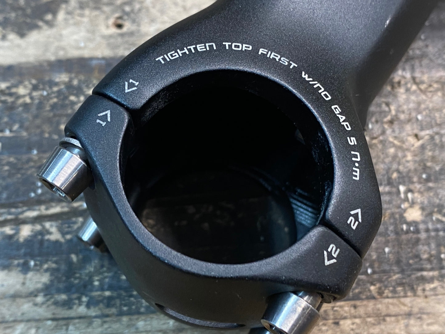 IS648 スペシャライズド SPECIALIZED エスワークス S-WORKS TARMAC STEM 100mm Φ31.8 OS 6°