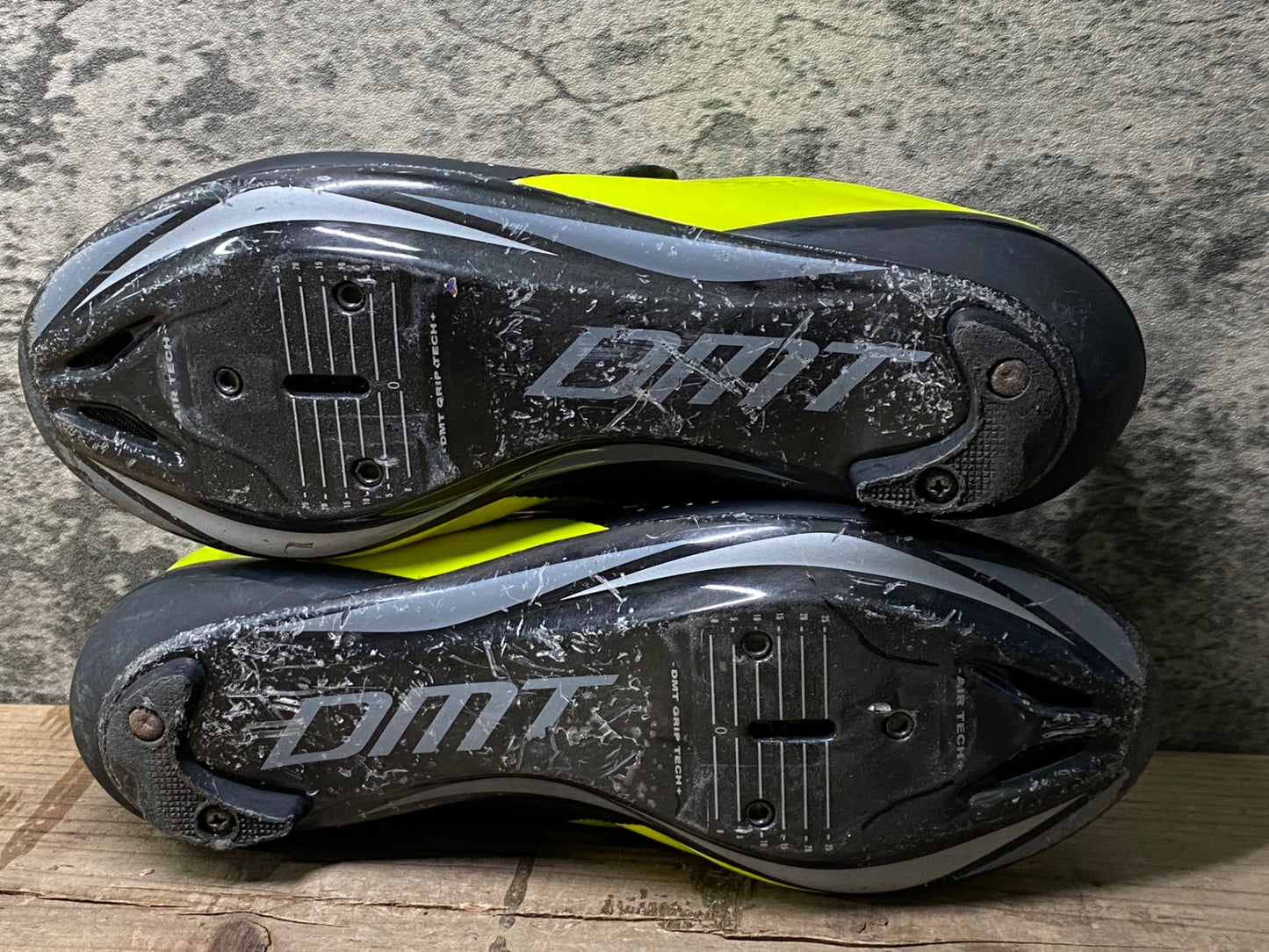IZ967 DMT R3 ビンディングシューズ 3穴 黒 黄 EU38