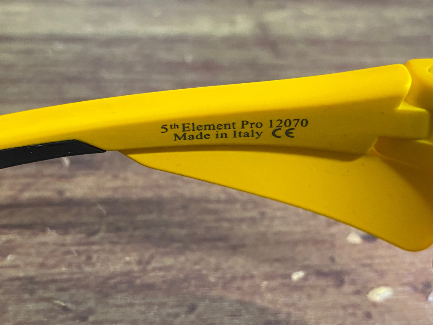 JD035 ボレー bolle 5th Element Pro サングラス アイウェア イエロー