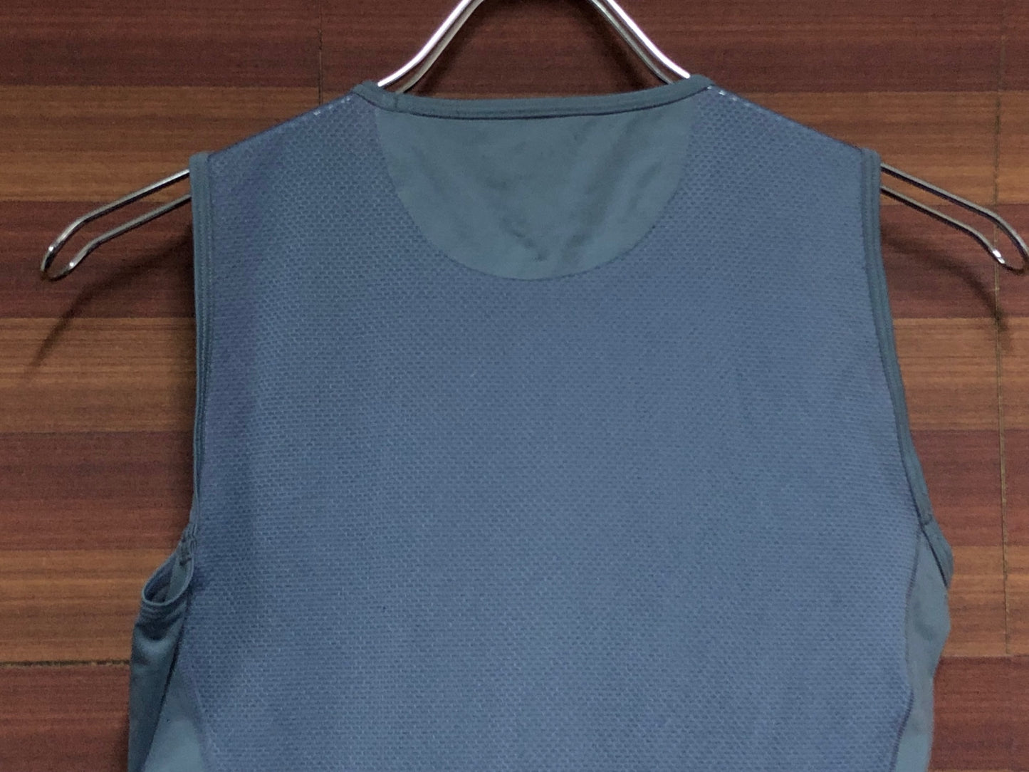 IL655 ラファ Rapha PRO TEAM BASE LAYER SLEEVE LESS ノンスリーブ ベースレイヤー グレー XS