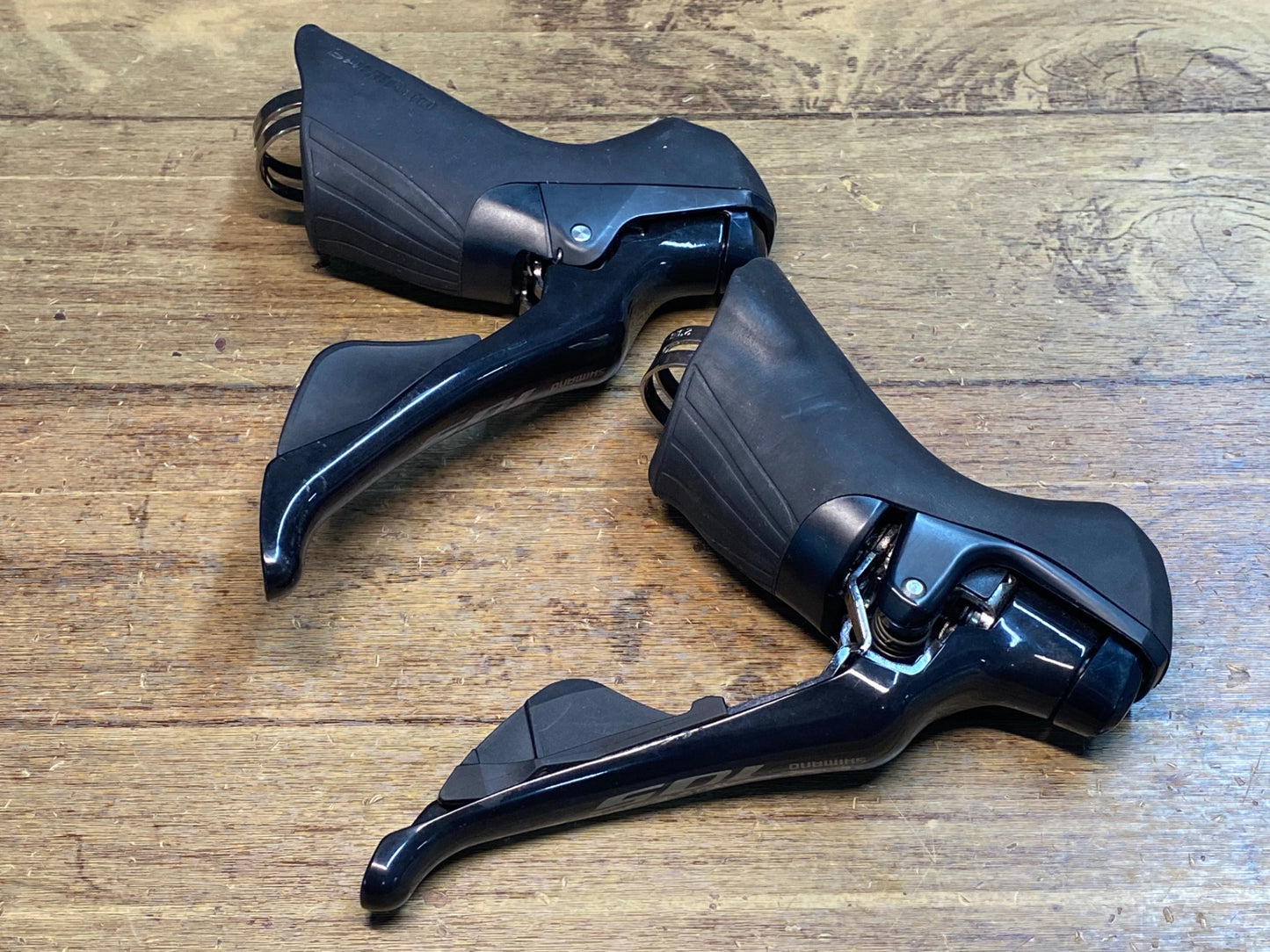 IX907 シマノ SHIMANO 105 ST-R7000 STIレバー 2x11S