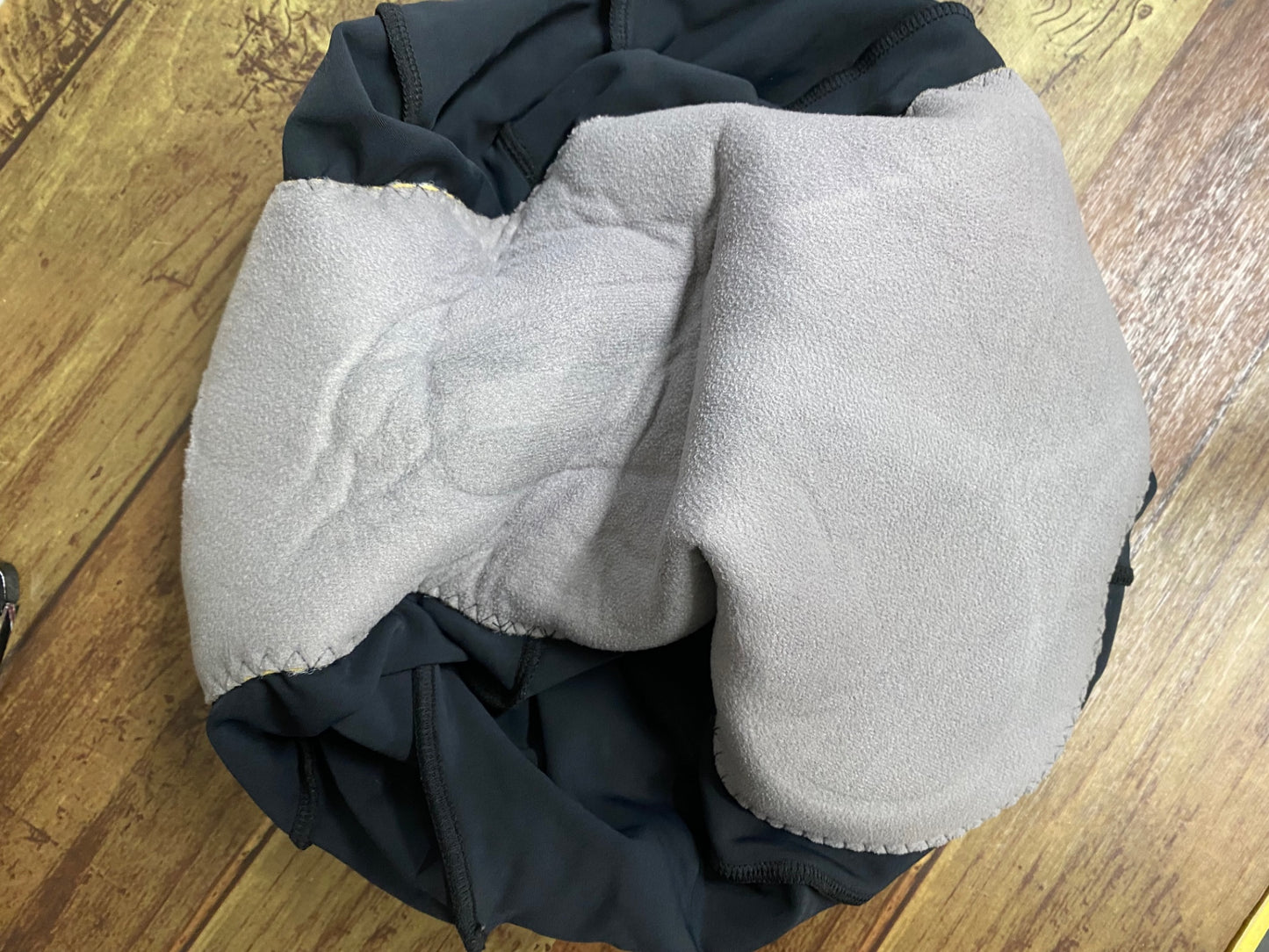 IP136 パールイズミ PEARL iZUMi レーサーパンツ 黒 M