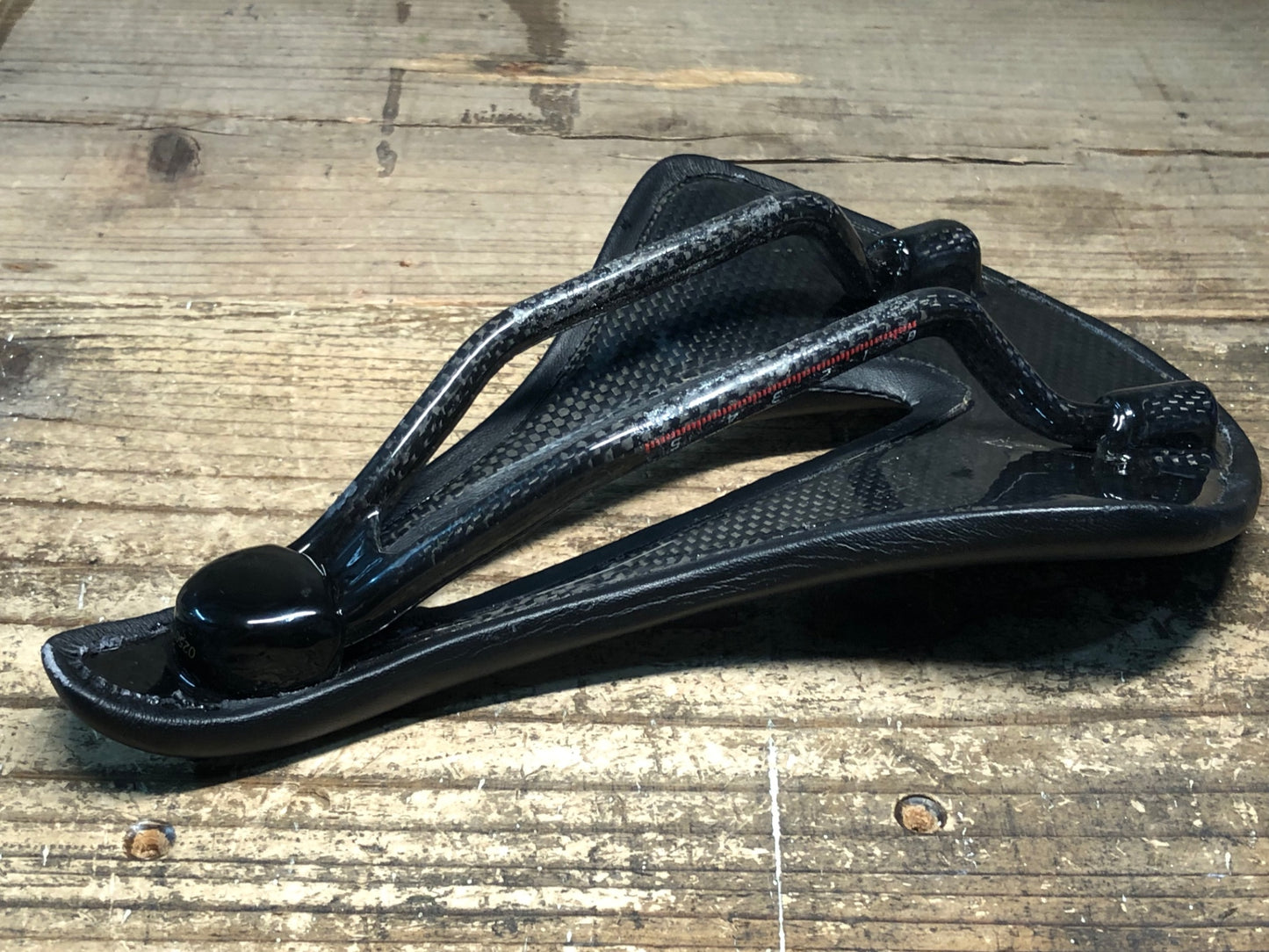 JA692 TNi ライトフライ Lite Fly サドル カーボンレール 実測153mm