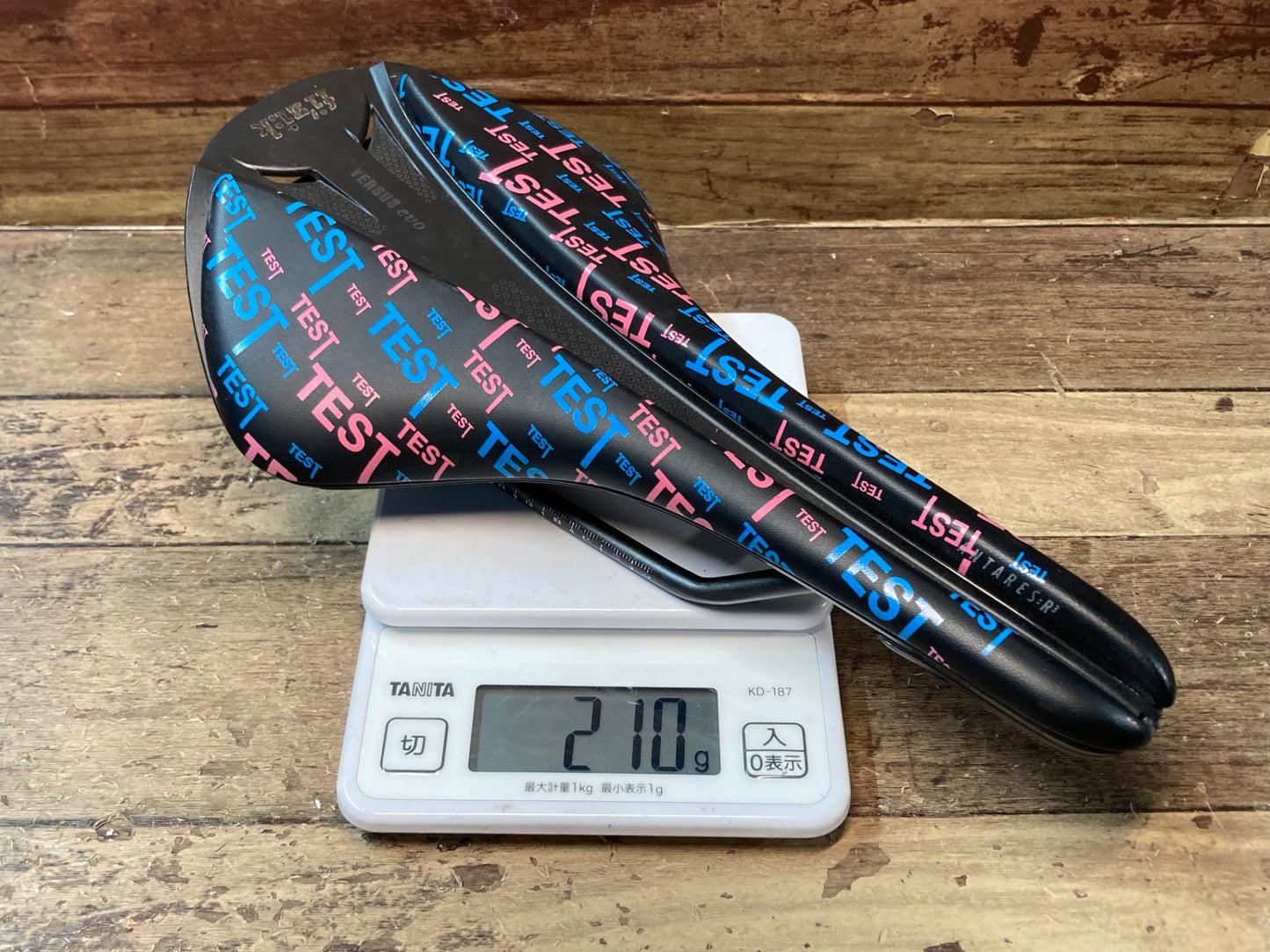 IL829 フィジーク fizik アンタレス ANTARES VERSUS EVO R3 サドル 黒 TEST LARGE