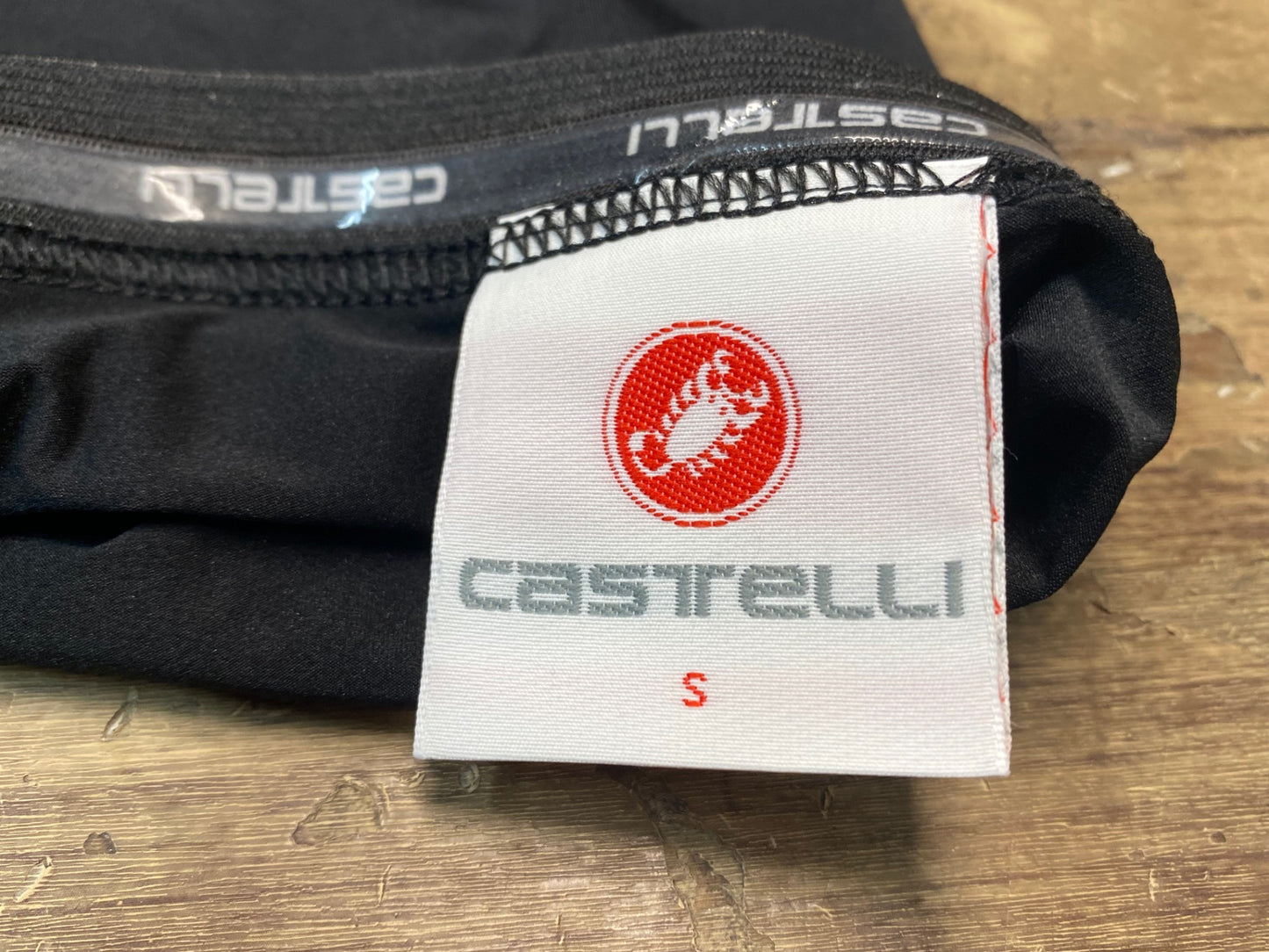 IH514 カステリ castelli ニーカーバー 黒 S