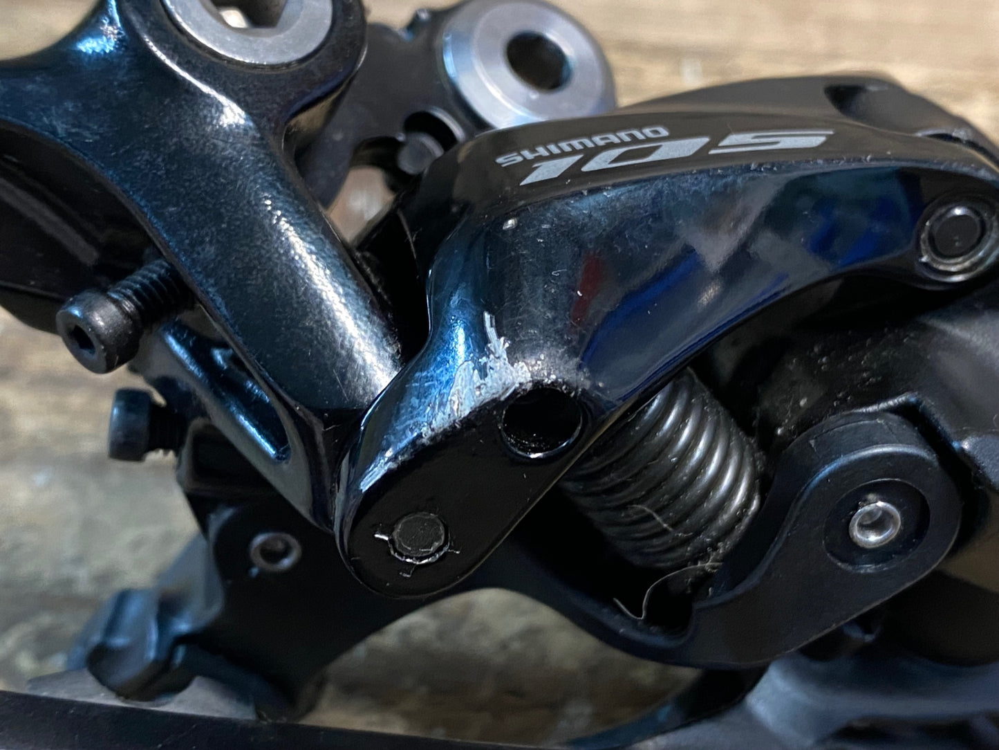 IX764 シマノ SHIMANO 105 RD-R7000 リアディレイラー 11S SS 黒