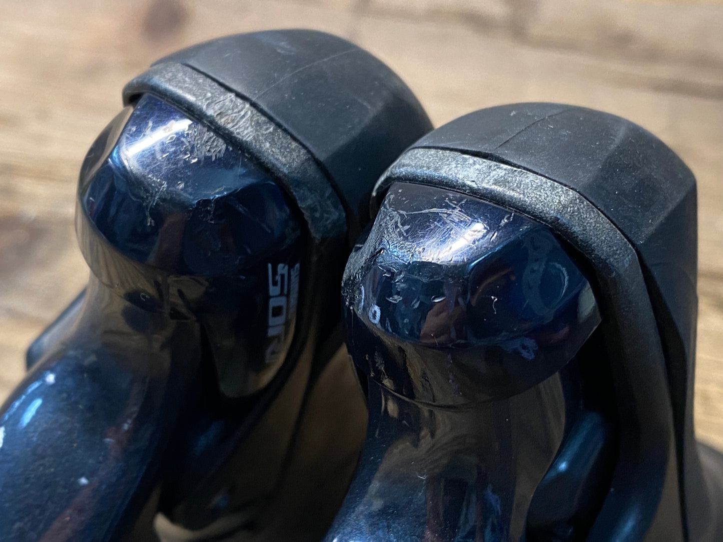 JD596 シマノ SHIMANO ソラ SORA ST-R3000 STIレバー 2x9S ※空打ちのためジャンク