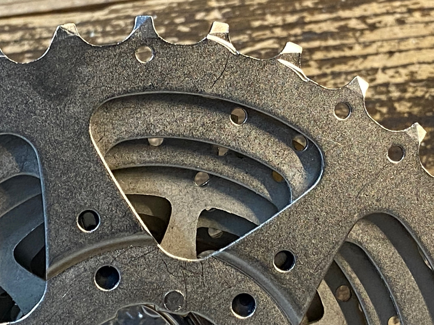 IJ568 シマノ SHIMANO CS-HG500-10 11-32T 10速 スプロケット