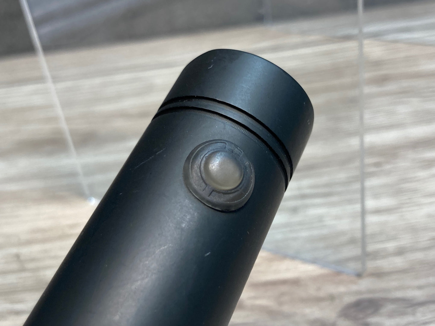 IX292 レザイン LEZYNE CLASSIC DRIVE 700 XL フロントライト 黒 点灯確認済み