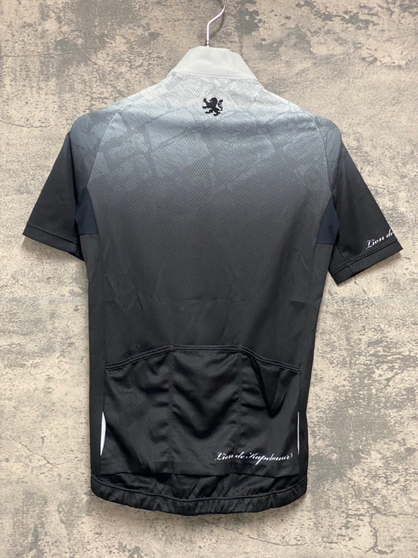 JB076 リオンドカペルミュール Lion de KAPELMUUR 半袖 サイクルジャージ 黒 白 S
