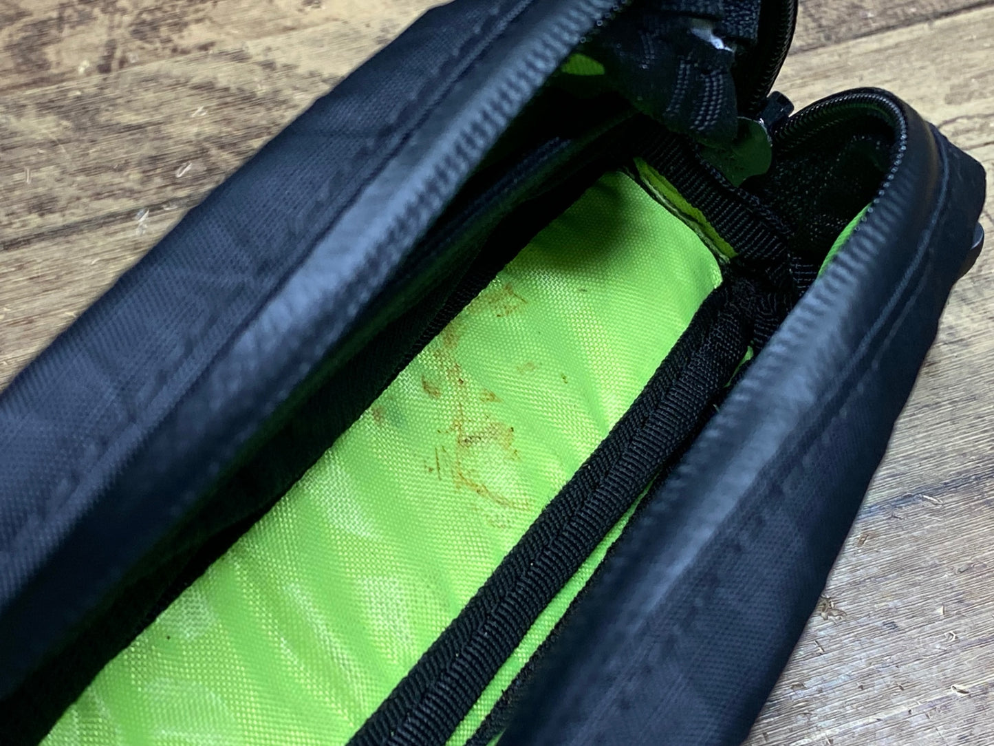 IV333 ボントレガー BONTRAGER ADVENTURE TOPTUBE BAG トップチューブバッグ 黒