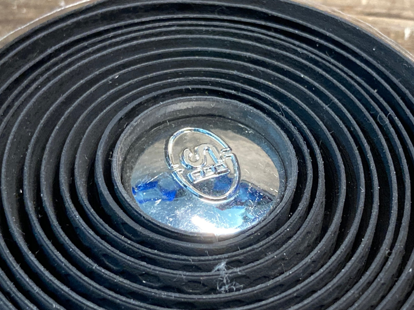 IQ348 ファブリック fabric SOLICONE TAPE バーテープ 黒