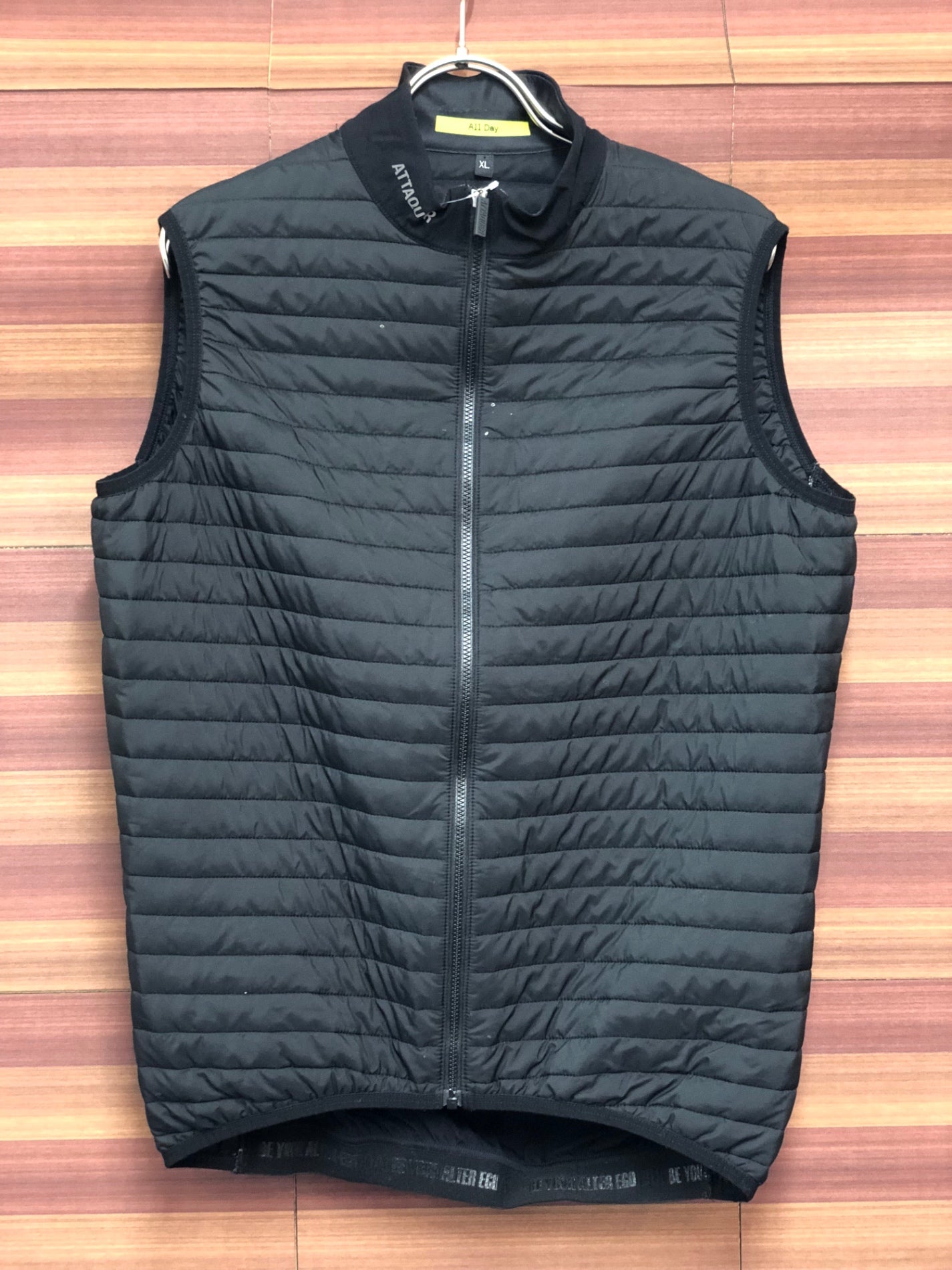 IR569 アタッカー ATTAQUER All Day ジレ サイクルベスト 黒 XL 中綿