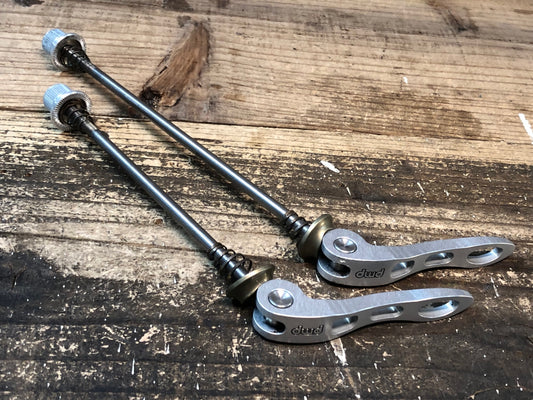 IY324 PMP T072 チタン クイックリリース 前後セット 100mm×130mm シルバー